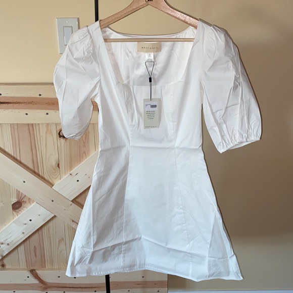 Charlotte Puff Sleeve Mini Dress
Most Of All - Picture 7 of 8